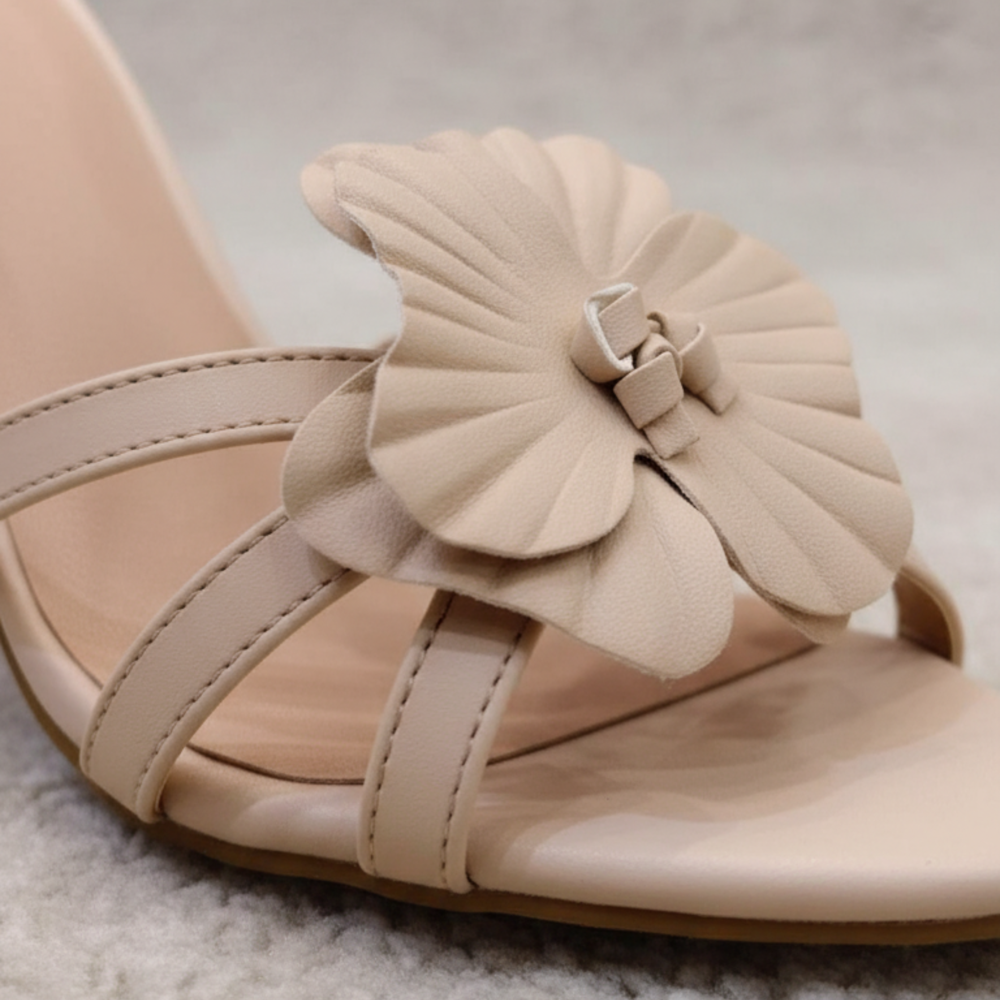 Soft Glam – Mules abricot