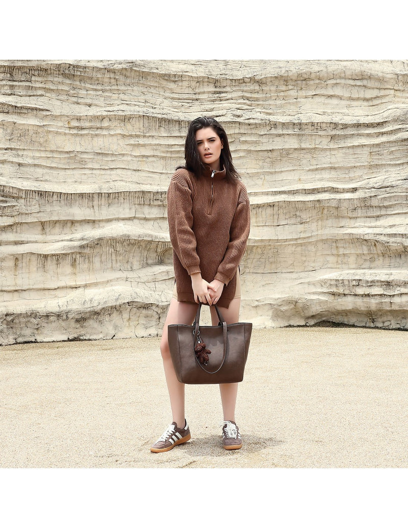 Cabas format A4 marron