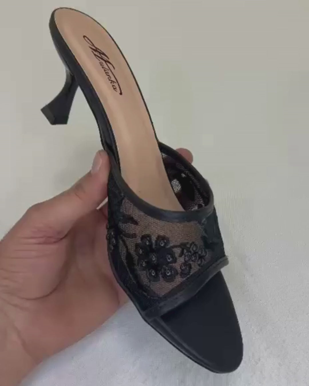 Élégance Intense – Mules noires